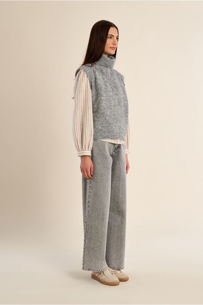 Grey Sleeveless knit