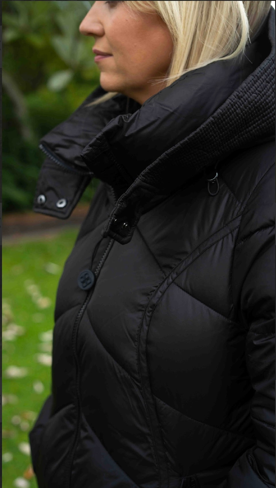 AROSA Black Coat