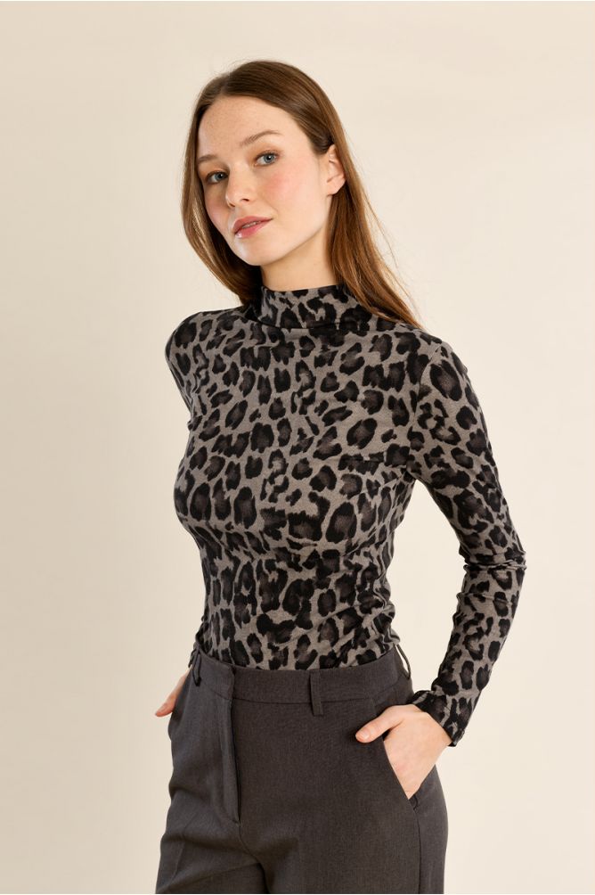 Leopard Top