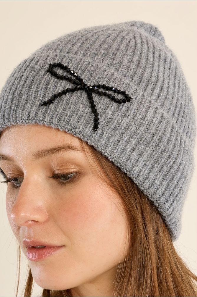 RIBBED KNIT HAT