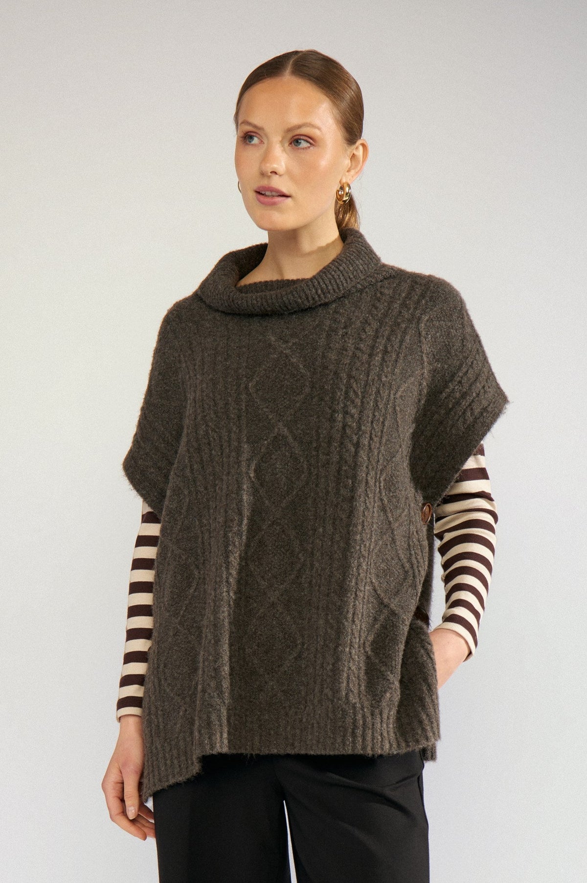 NUJOLINE PONCHO