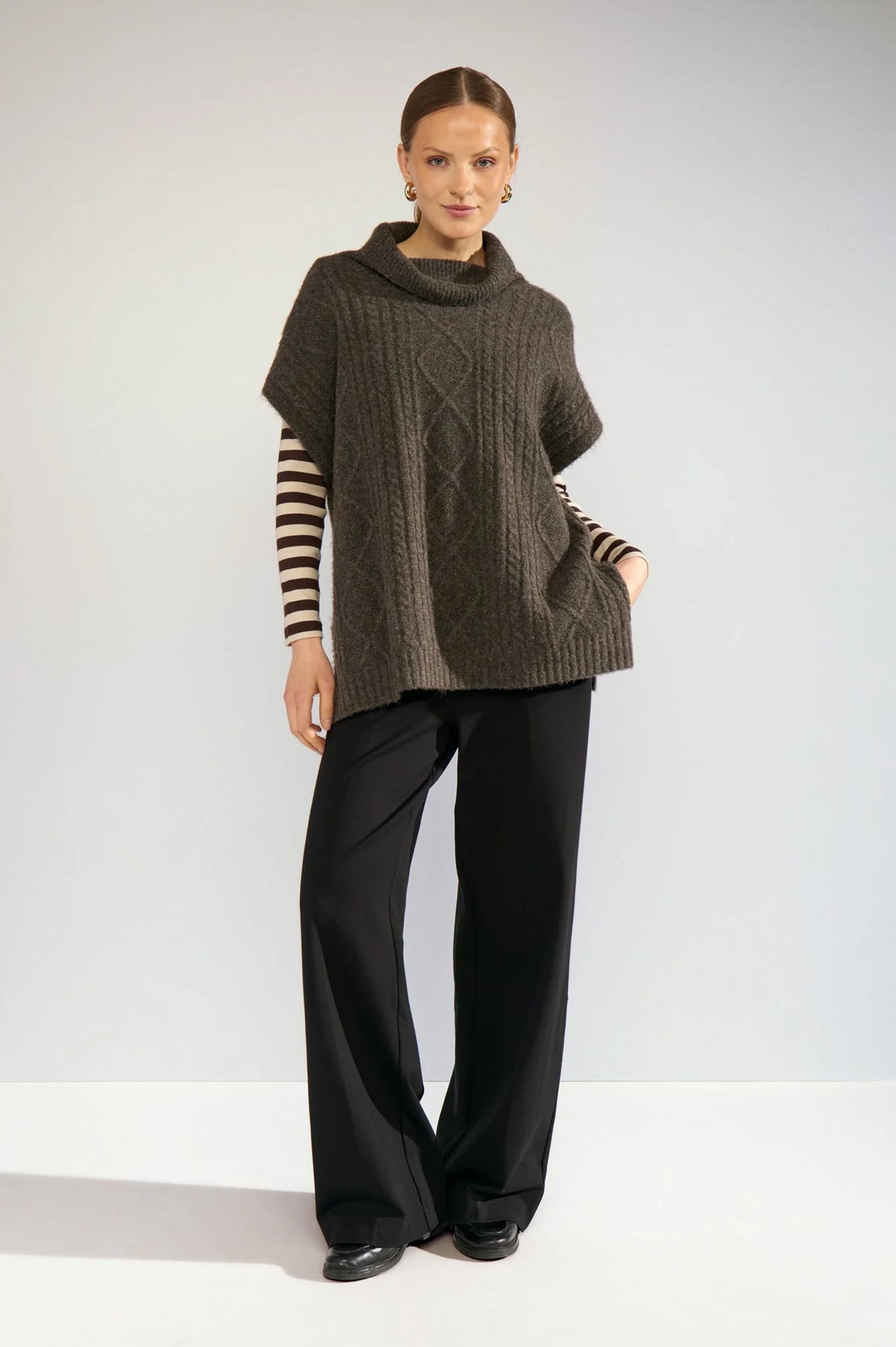 NUJOLINE PONCHO