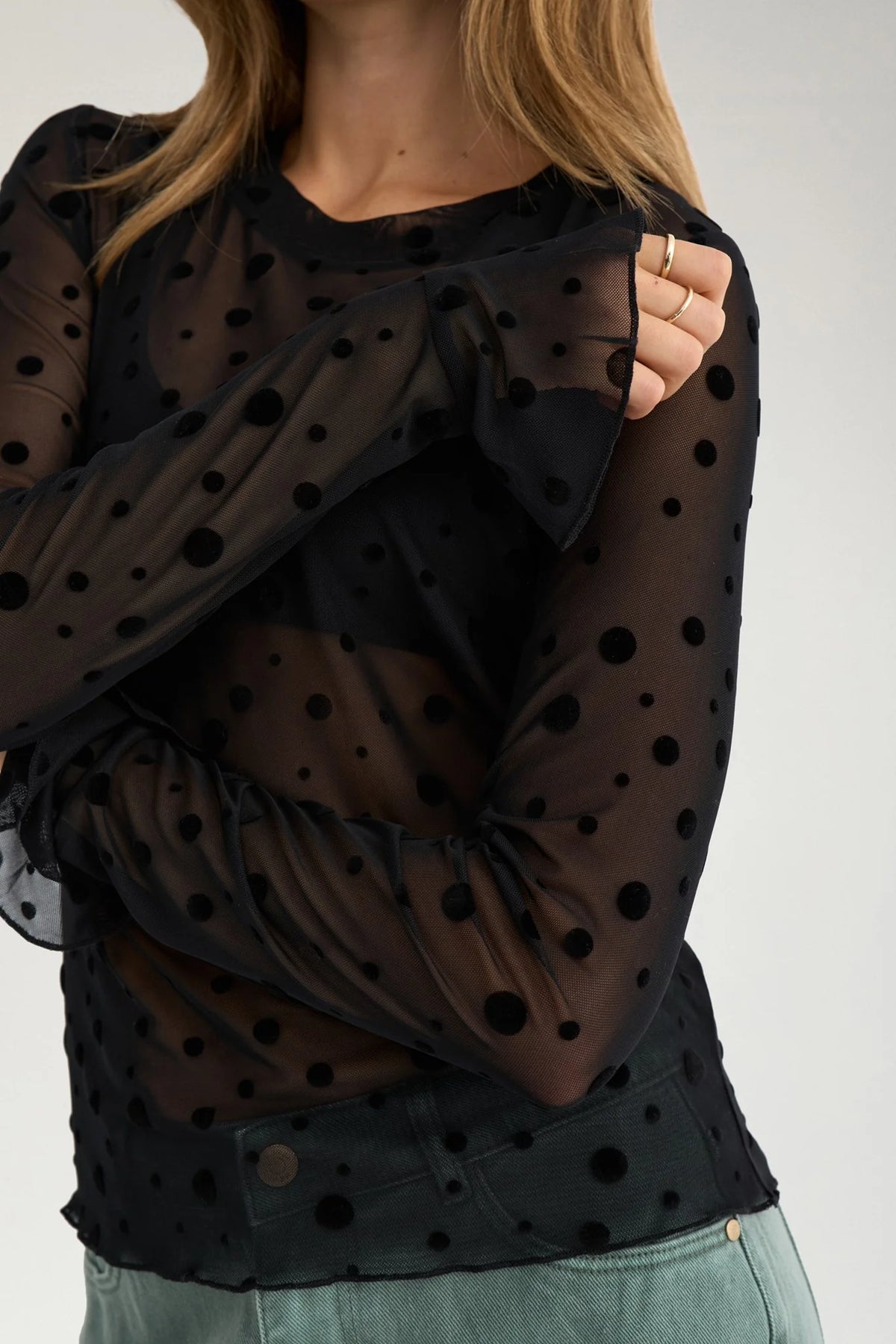 NUEVITA MESH TOP