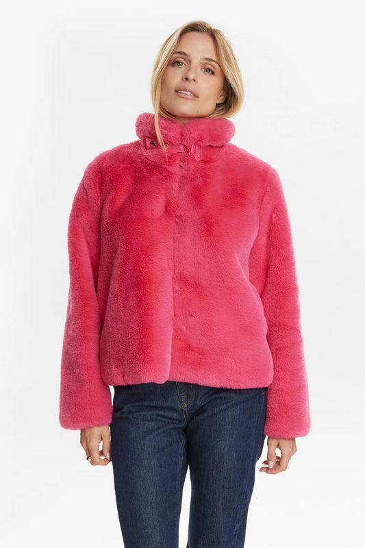Winda Coat
