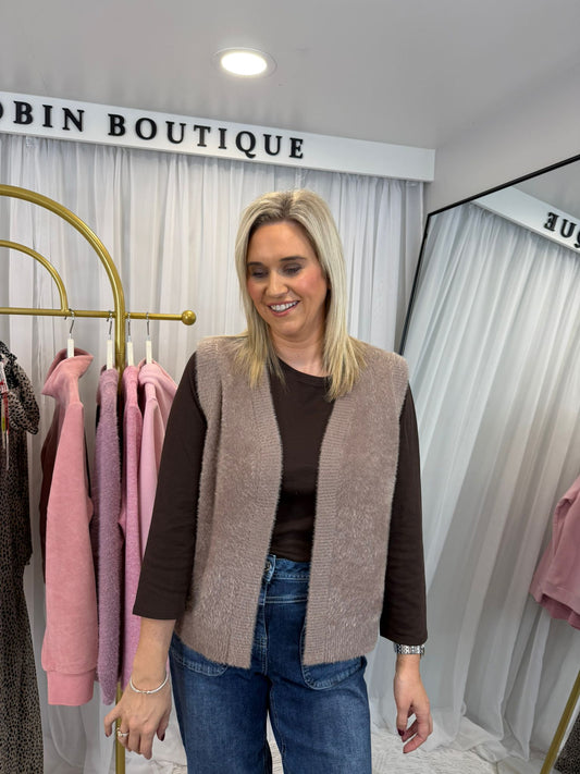 Ayla Brown Gilet