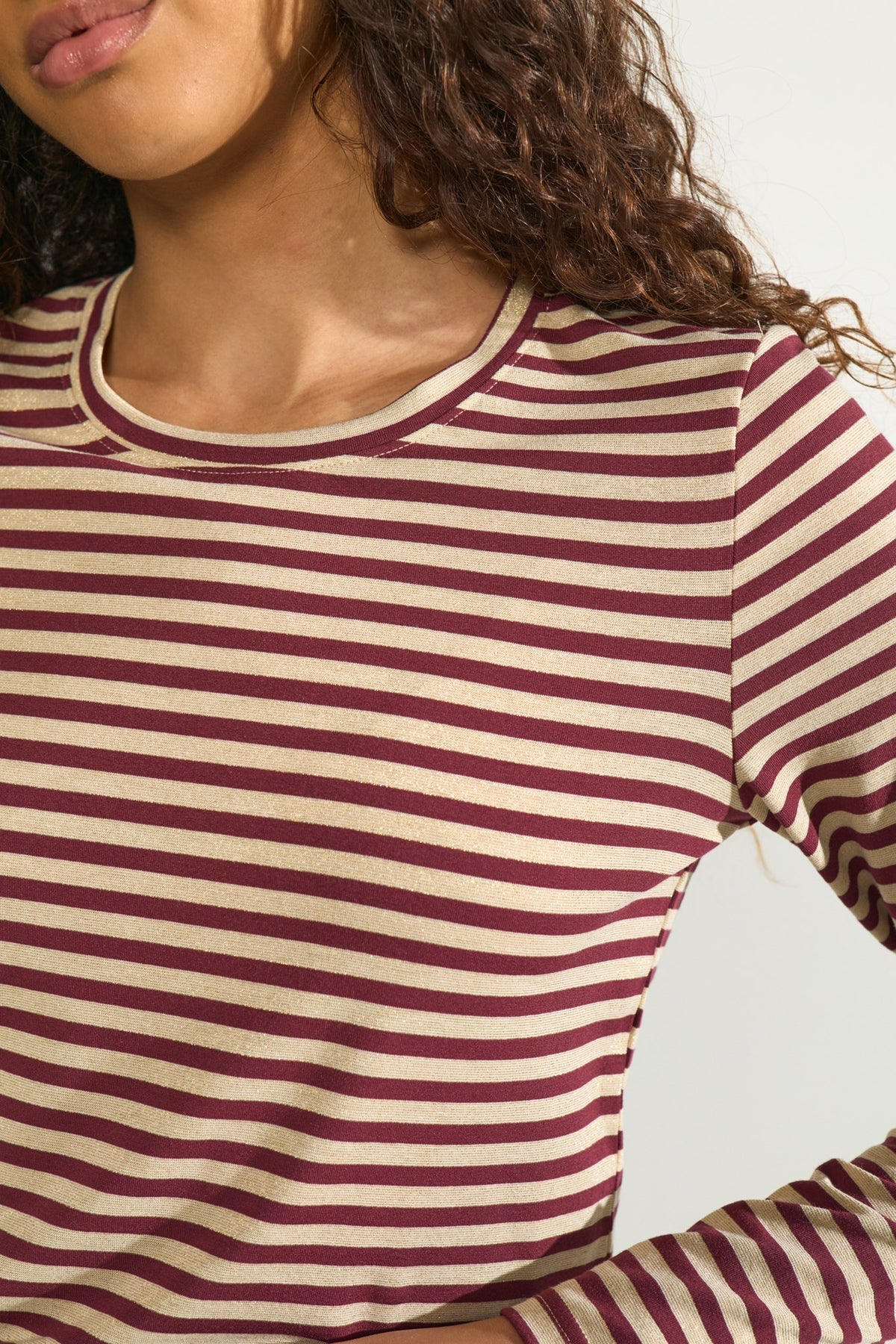 Nurixie Top