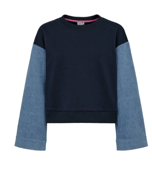 NUbrienne sweatshirt